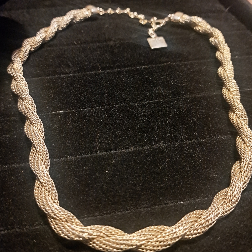 Anne klein necklace